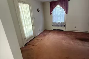 6 Reservoir Park, Needham, MA 02494 - Photo 4