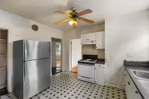 126 Belgrade Ave, Boston, MA 02131 - Photo 14