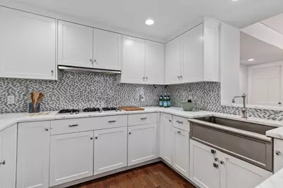 172 Beacon St #3, Boston, MA 02116 - Photo 18