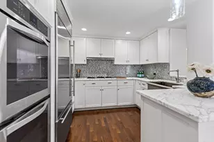 172 Beacon St, Boston, MA 02116 - Photo 16