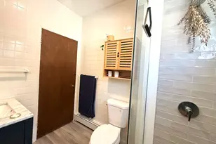 27 Hale Ave, Medford, MA 02155 - Photo 12