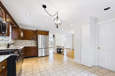 9 Granada Ave, Boston, MA 02131 - Photo 18