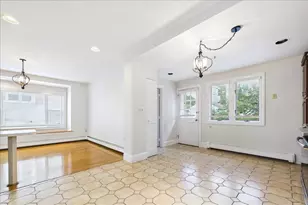 9 Granada Ave, Boston, MA 02131 - Photo 22