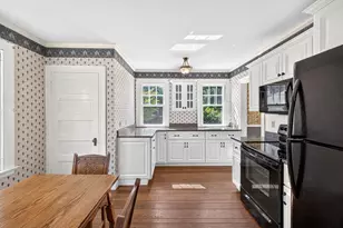 21 Grant St, North Attleboro, MA 02760 - Photo 8