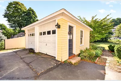 21 Grant St, North Attleboro, MA 02760 - Photo 4