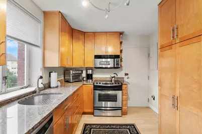 20 Hammond Pond Parkway #504, Newton, MA 02467 - Photo 8