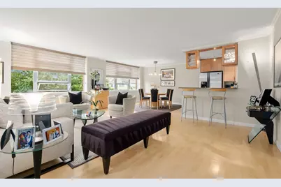 20 Hammond Pond Parkway #504, Newton, MA 02467 - Photo 4