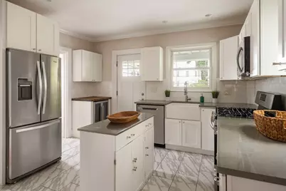 50 Columbia St, Swampscott, MA 01907 - Photo 22
