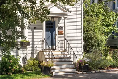 50 Columbia St, Swampscott, MA 01907 - Photo 4
