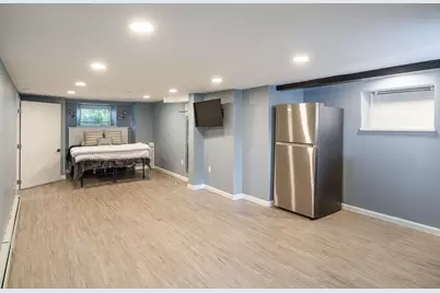50 Columbia St, Swampscott, MA 01907 - Photo 34