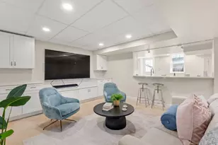 17 Glenoe Rd, Brookline, MA 02467 - Photo 26