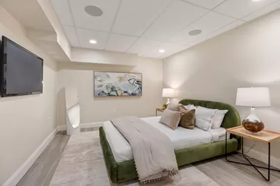 17 Glenoe Rd, Brookline, MA 02467 - Photo 28