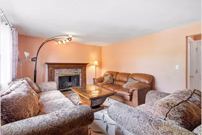 24 College Farm Rd, Waltham, MA 02451 - Photo 4