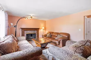 24 College Farm Rd, Waltham, MA 02451 - Photo 4