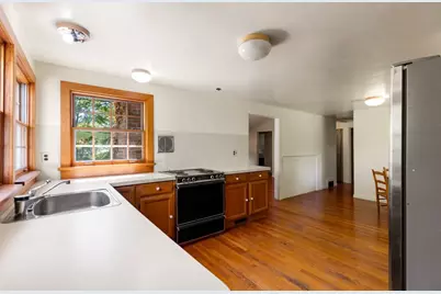 220 Essex St, Lynnfield, MA 01940 - Photo 20