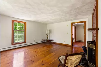 220 Essex St, Lynnfield, MA 01940 - Photo 18