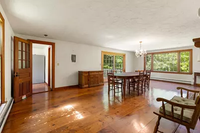 220 Essex St, Lynnfield, MA 01940 - Photo 12