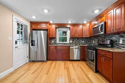 316 Vane #1, Revere, MA 02151 - Photo 4