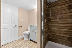 316 Vane, Revere, MA 02151 - Photo 20