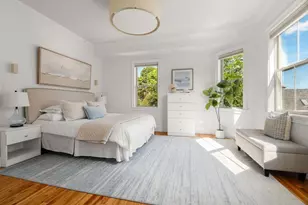 35 White Pl, Brookline, MA 02445 - Photo 6