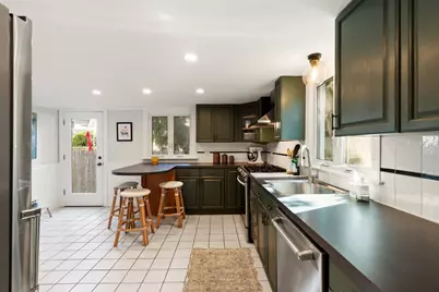 37 West Street, Marblehead, MA 01945 - Photo 14