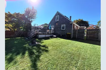 178 California St, Fall River, MA 02723 - Photo 36