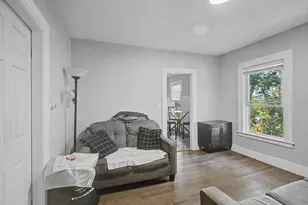 81 Adams St, Springfield, MA 01105 - Photo 28