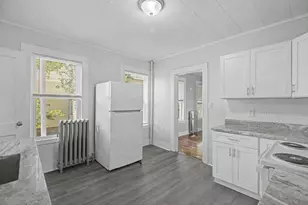 81 Adams St, Springfield, MA 01105 - Photo 16