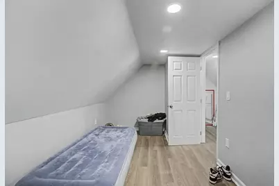 81 Adams St, Springfield, MA 01105 - Photo 42