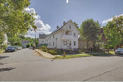 81 Adams St, Springfield, MA 01105 - Photo 4