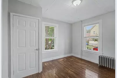 81 Adams St, Springfield, MA 01105 - Photo 6