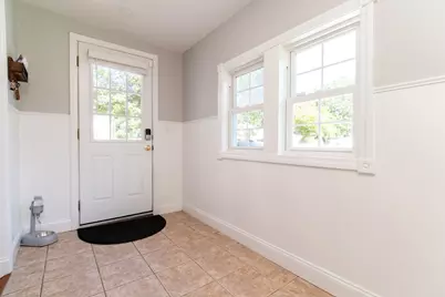 933 Washington St, Easton, MA 02375 - Photo 12