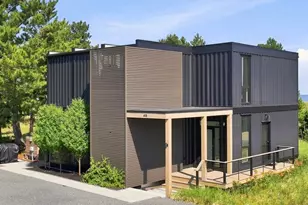 41B Wingaersheek Rd, Gloucester, MA 01930 - Photo 2
