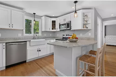 28 Sherrick Ave., Holbrook, MA 02343 - Photo 4