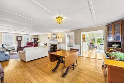 37 Cottage Street, Belchertown, MA 01007 - Photo 22
