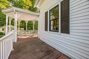 37 Cottage St, Belchertown, MA 01007 - Photo 20