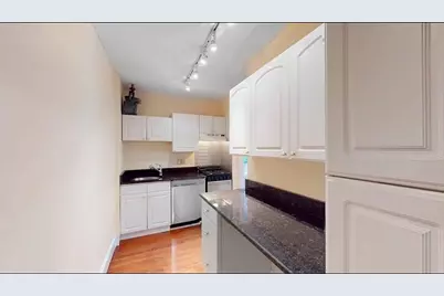 66 Queensberry St #119, Boston, MA 02215 - Photo 2