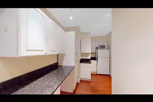 66 Queensberry St, Boston, MA 02215 - Photo 4