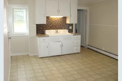 11 Peck Ave #1, Plymouth, MA 02360 - Photo 4