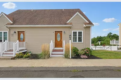 1449 Main St #4, Hanson, MA 02341 - Photo 4