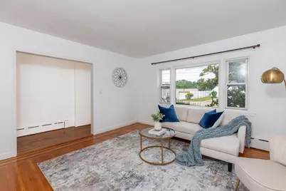 289 Milton St, Dedham, MA 02026 - Photo 6