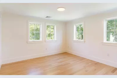 27 Walden St #2, Cambridge, MA 02140 - Photo 26