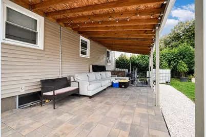 31 Rockwell Ave, Brockton, MA 02302 - Photo 20