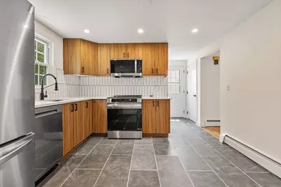 194 Glenellen Rd, Boston, MA 02132 - Photo 4