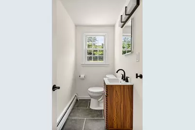 194 Glenellen Rd, Boston, MA 02132 - Photo 8
