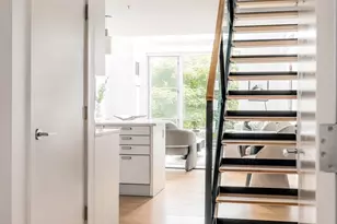 1 Earhart St, Cambridge, MA 02141 - Photo 12