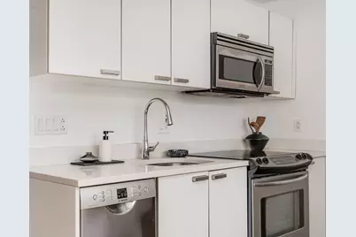 1 Earhart St #316, Cambridge, MA 02141 - Photo 10