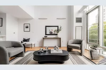 1 Earhart St #316, Cambridge, MA 02141 - Photo 4