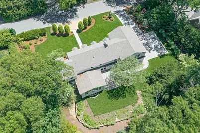 39 Fairbanks Ave, Wellesley, MA 02481 - Photo 2