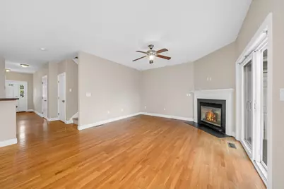 21 County St. #B, Peabody, MA 01960 - Photo 12